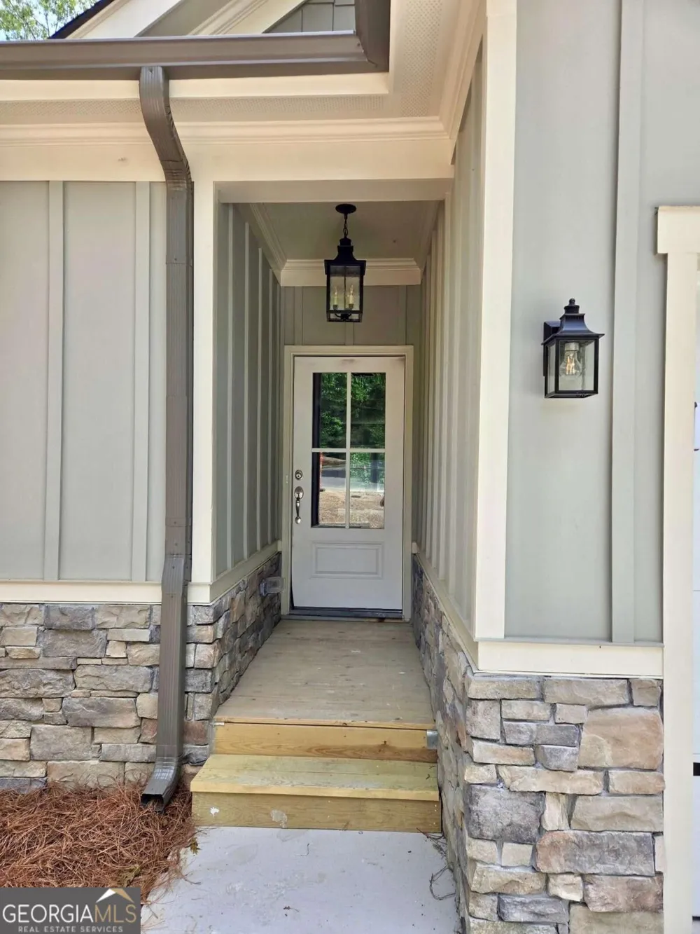 157 Silver Fox LOOP Waleska, GA 30183