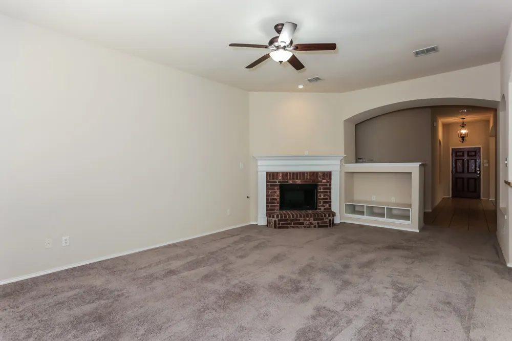 2217 Forest Park Circle Mansfield, TX 76063