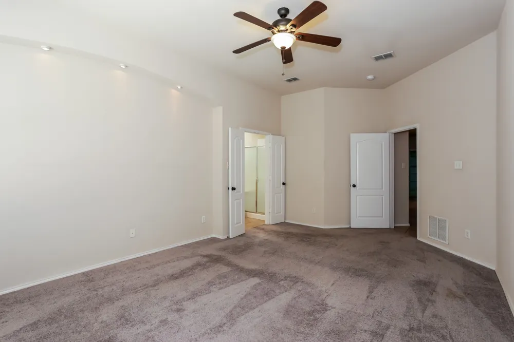 2217 Forest Park Circle Mansfield, TX 76063