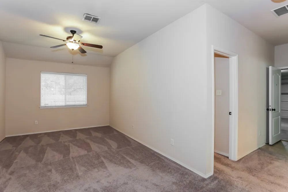 2217 Forest Park Circle Mansfield, TX 76063