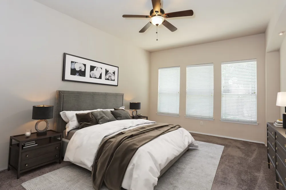 2217 Forest Park Circle Mansfield, TX 76063