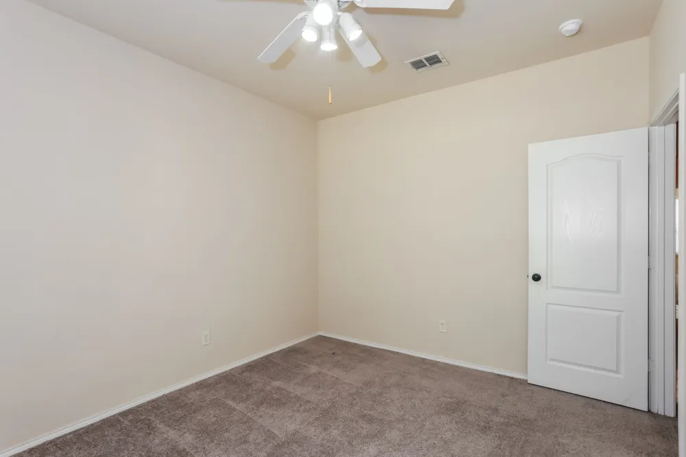 2217 Forest Park Circle Mansfield, TX 76063