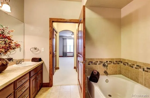 9079 E Panorama Circle #204 Englewood, CO 80112