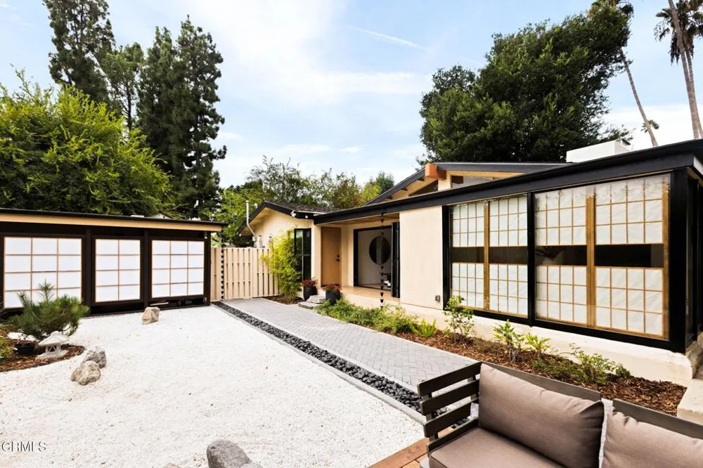 1334 Sierra Madre Boulevard San Marino, CA 91108
