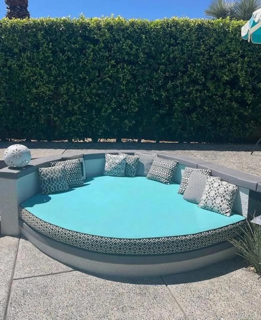 71715 Tunis Road Rancho Mirage, CA 92270