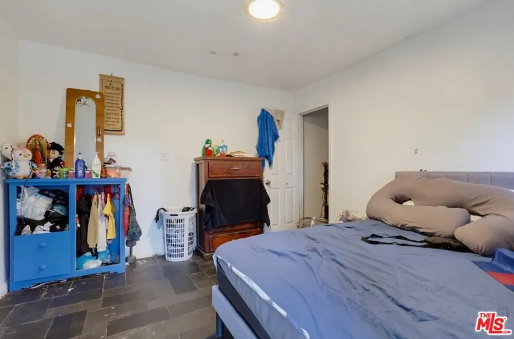 331 W 92nd Street Los Angeles, CA 90003