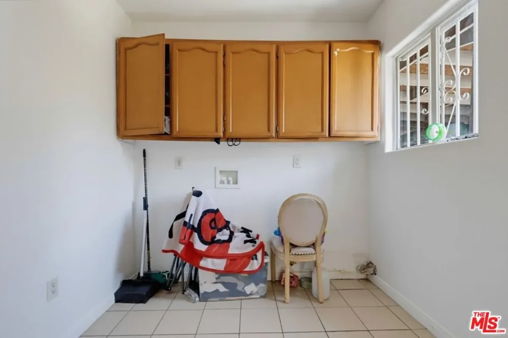 331 W 92nd Street Los Angeles, CA 90003