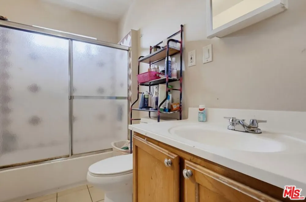 331 W 92nd Street Los Angeles, CA 90003