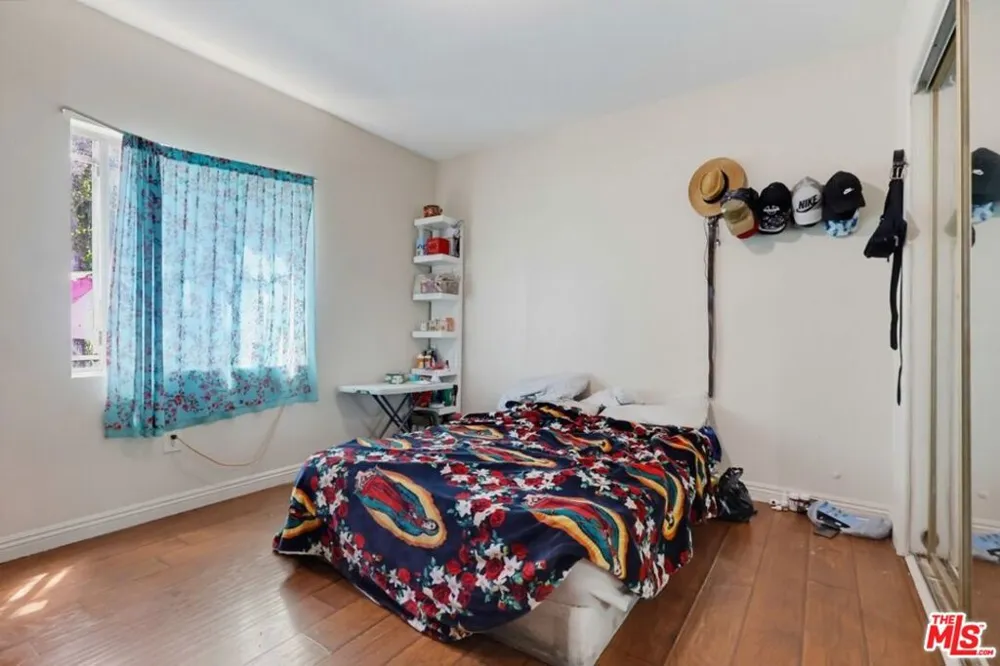 331 W 92nd Street Los Angeles, CA 90003