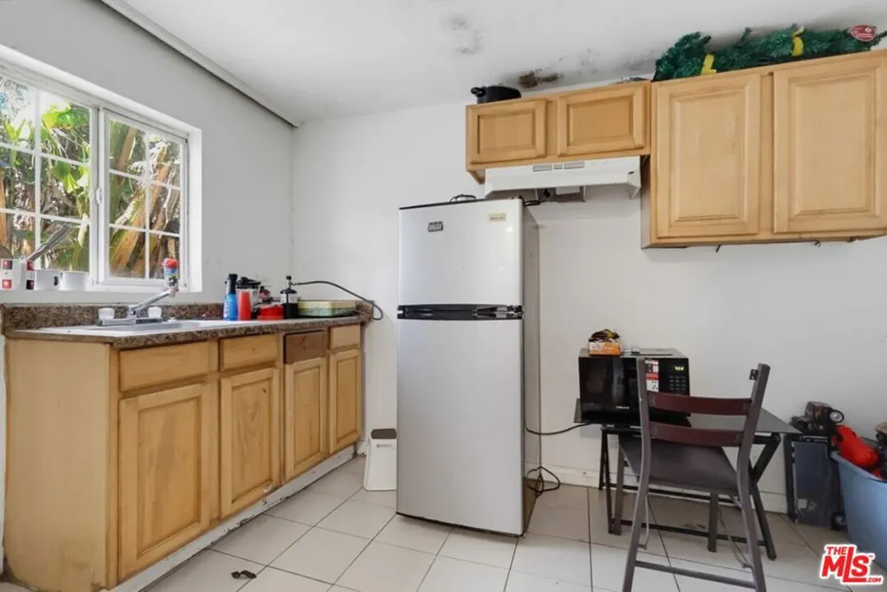 331 W 92nd Street Los Angeles, CA 90003