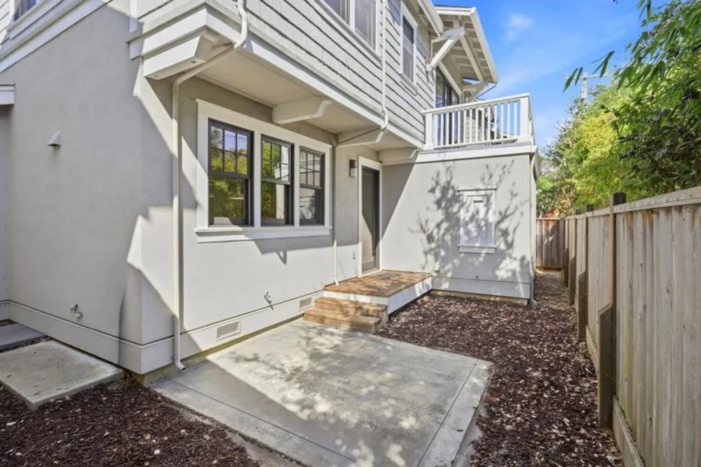 119 Tosca Terrace Santa Cruz, CA 95060