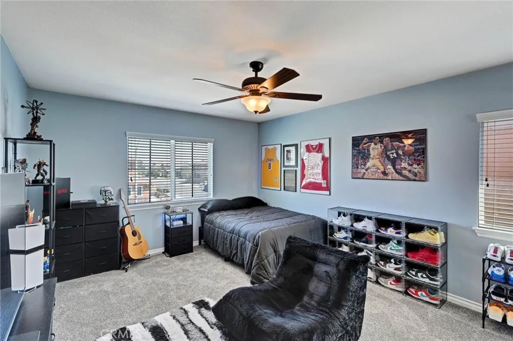 5583 Harmony Eastvale, CA 91752