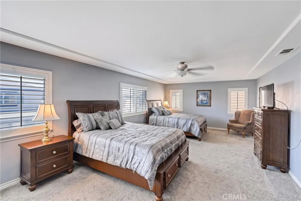 5583 Harmony Eastvale, CA 91752