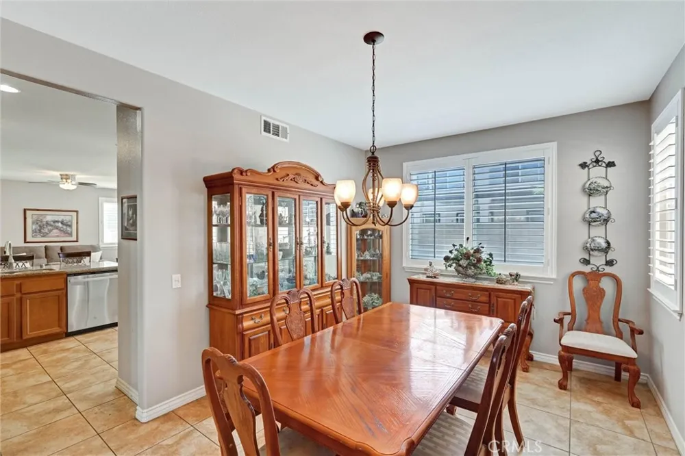 5583 Harmony Eastvale, CA 91752