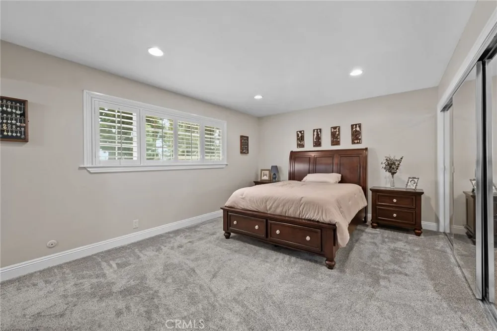 302 Sarah Avenue Placentia, CA 92870
