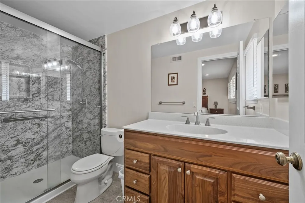 302 Sarah Avenue Placentia, CA 92870