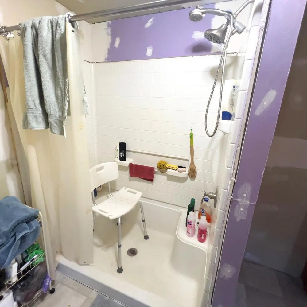 407 Barry Street Colon, MI 49040