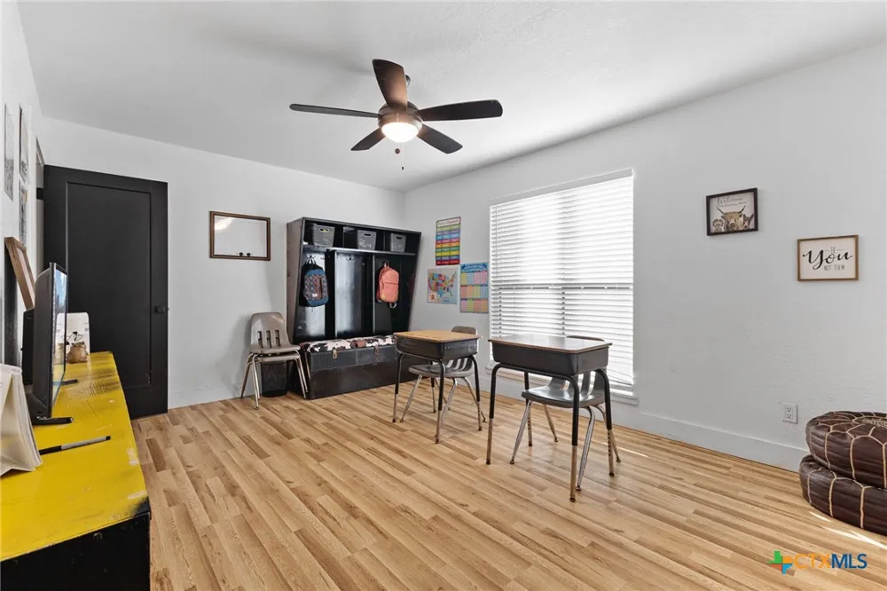 1591 Leissner School Road Seguin, TX 78155
