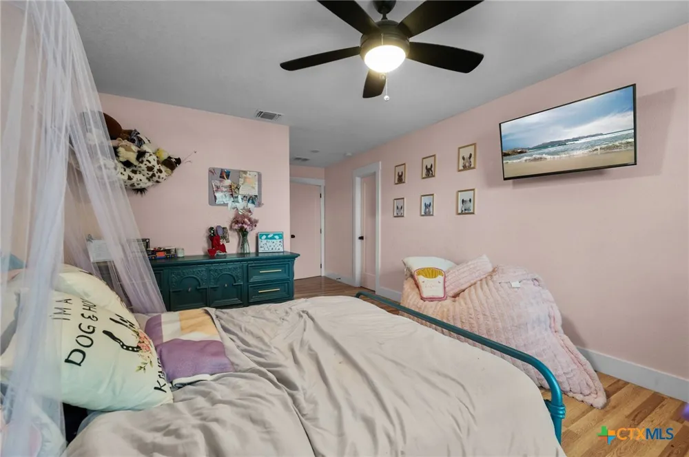 1591 Leissner School Road Seguin, TX 78155