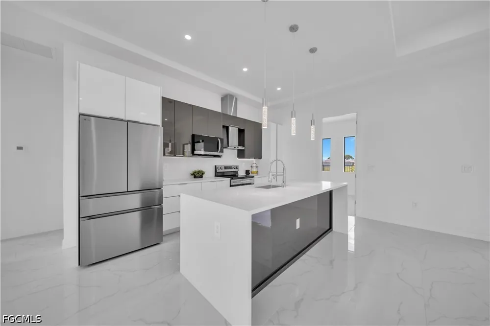 NW 30th Terrace Cape Coral, FL 33993