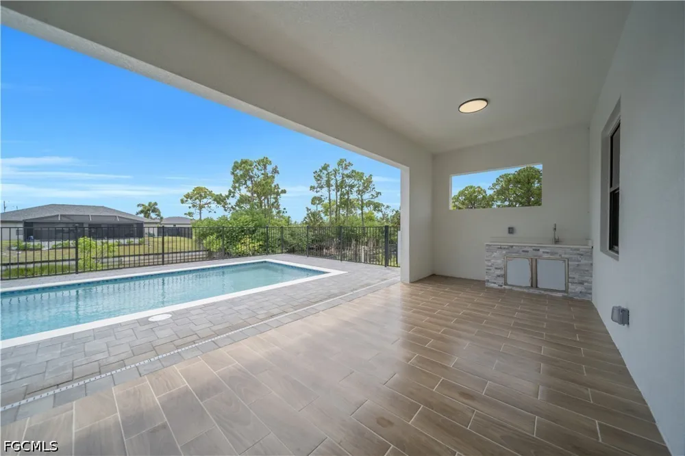 NW 30th Terrace Cape Coral, FL 33993