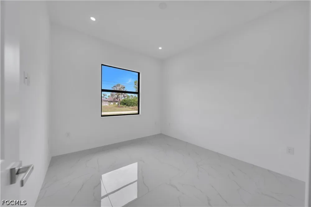 NW 30th Terrace Cape Coral, FL 33993