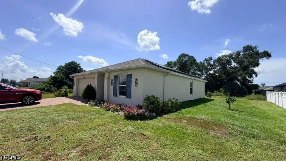 NE 36th Terrace Cape Coral, FL 33909