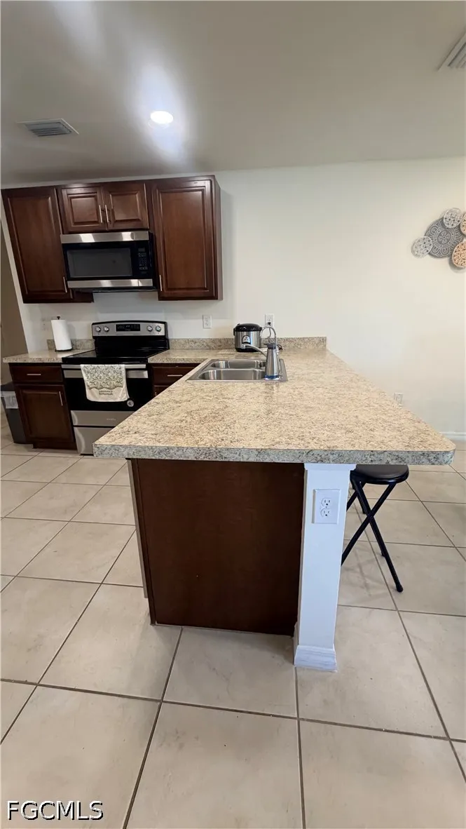 NE 36th Terrace Cape Coral, FL 33909