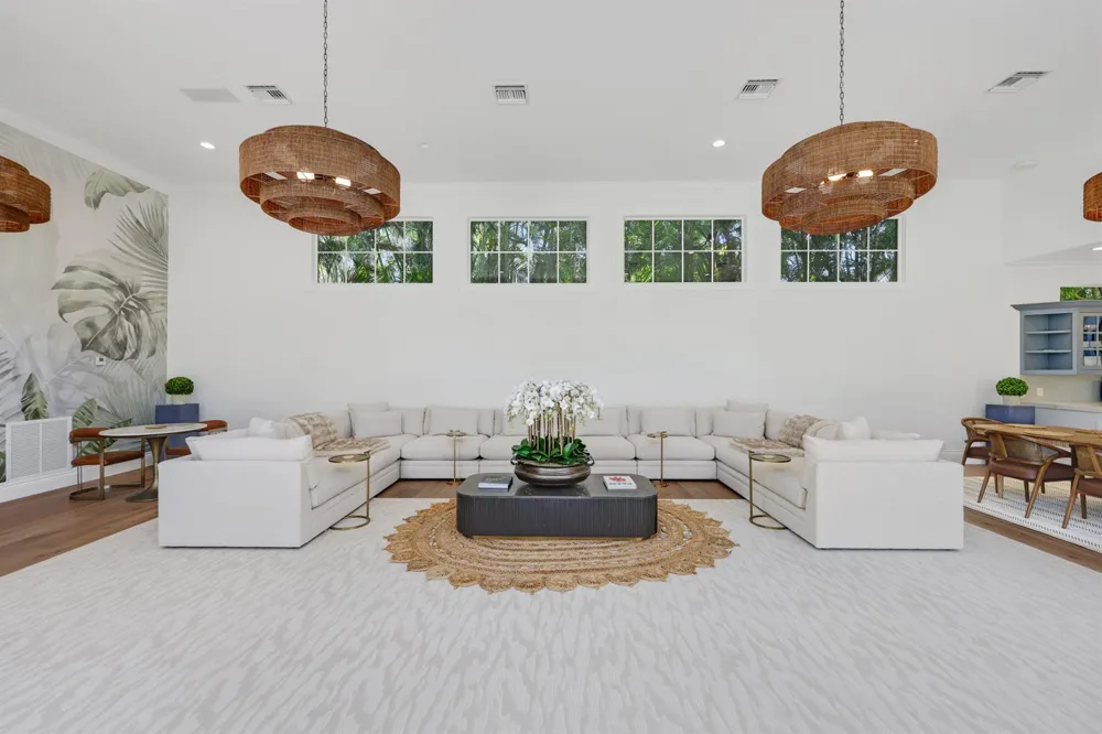 1019 Grand Court Highland Beach, FL 33487