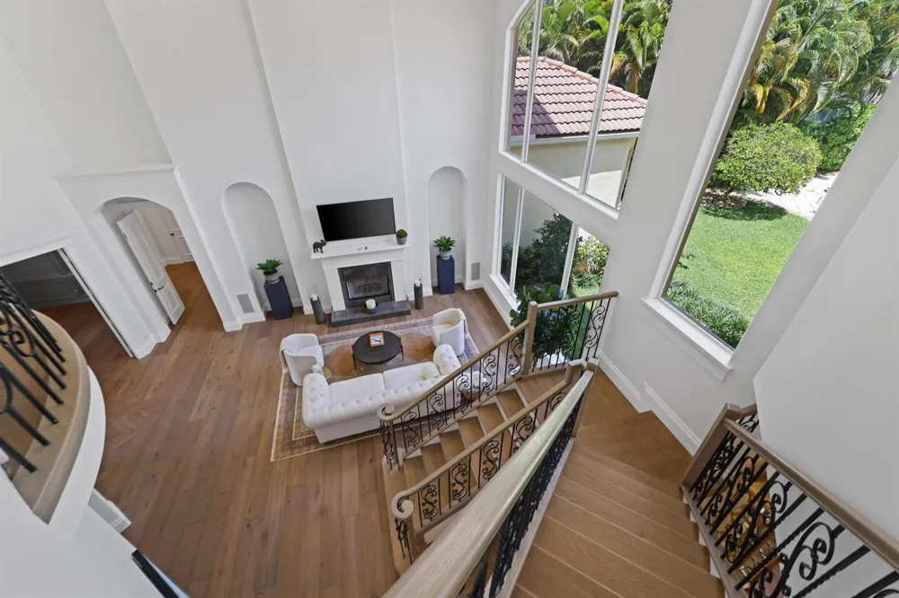1019 Grand Court Highland Beach, FL 33487