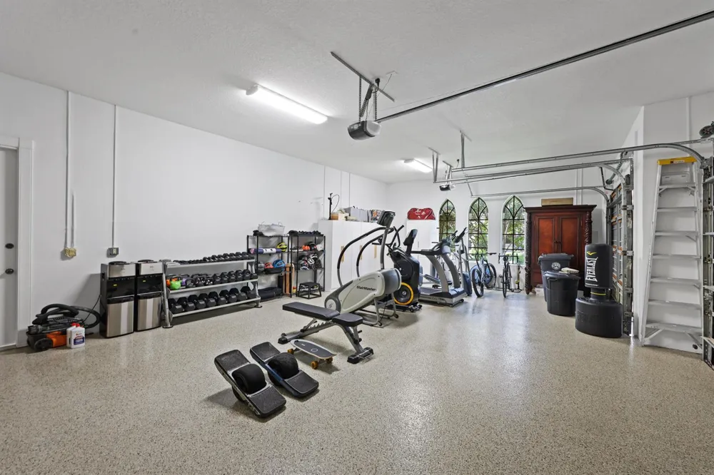 1019 Grand Court Highland Beach, FL 33487