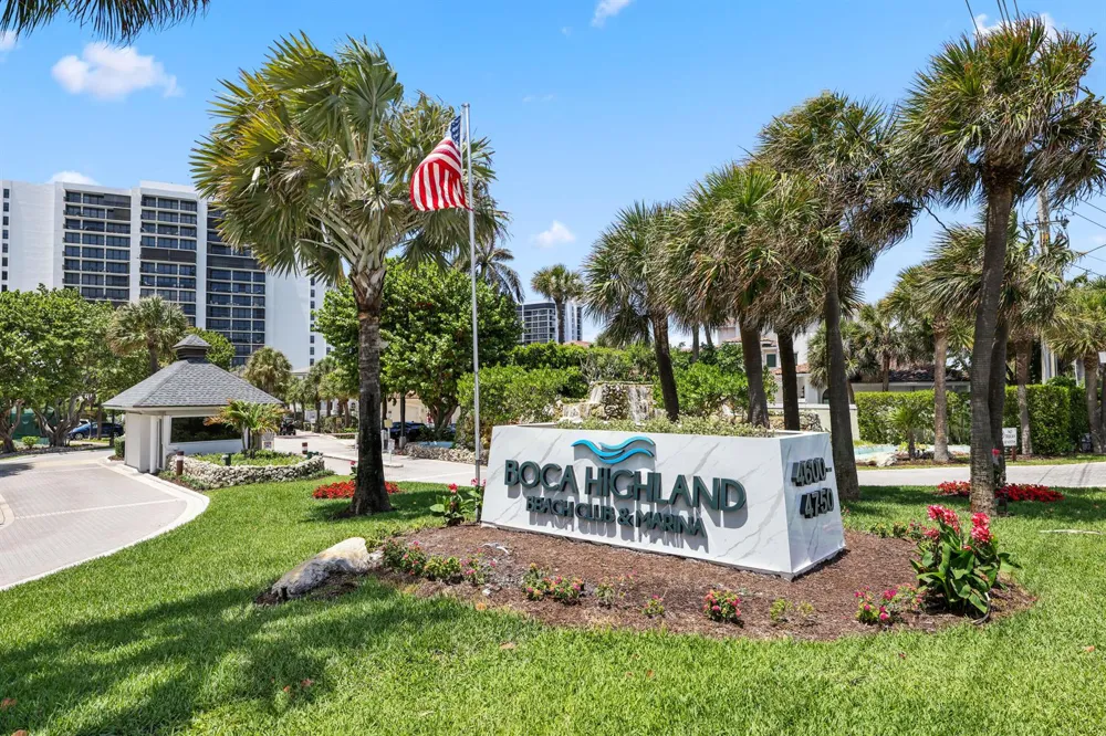 1019 Grand Court Highland Beach, FL 33487