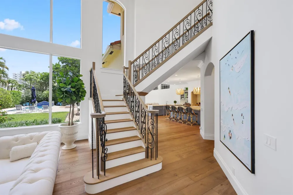 1019 Grand Court Highland Beach, FL 33487