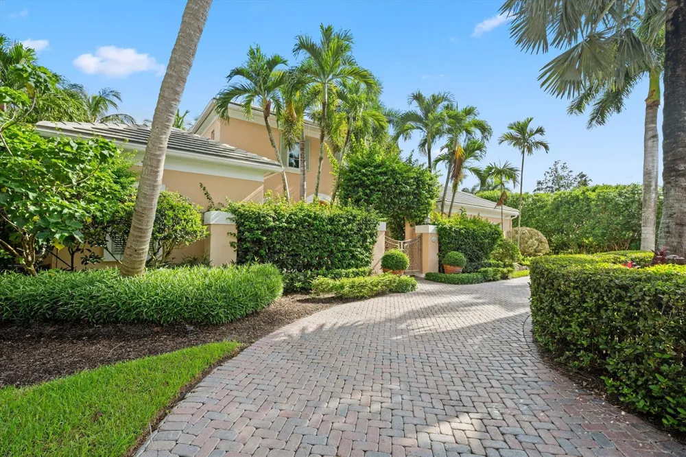 12893 Mizner Way Wellington, FL 33414