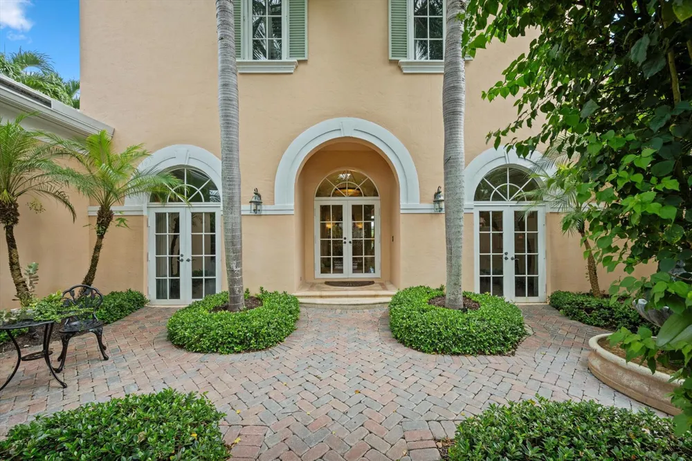 12893 Mizner Way Wellington, FL 33414