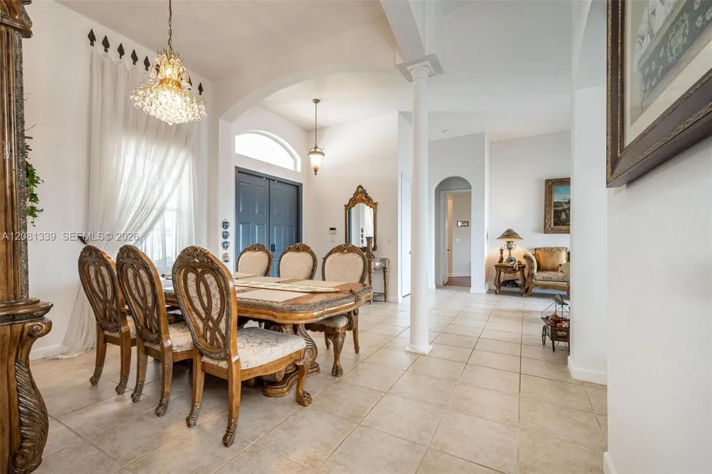 18633 SW 24th St Miramar, FL 33029