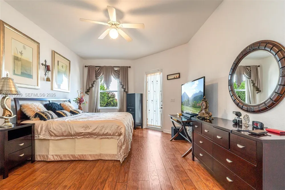 18633 SW 24th St Miramar, FL 33029