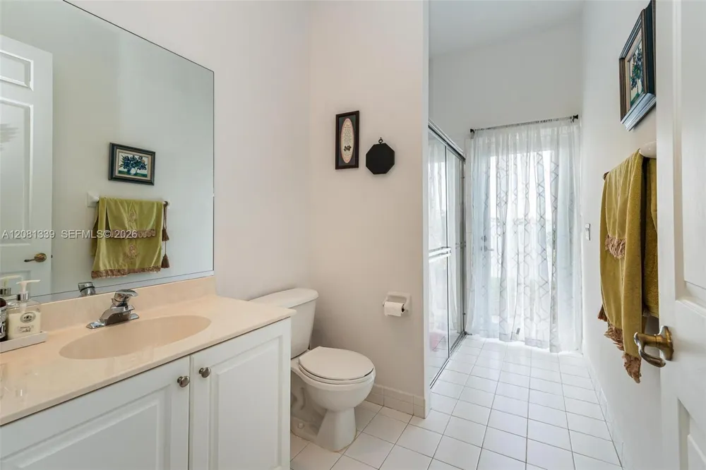 18633 SW 24th St Miramar, FL 33029