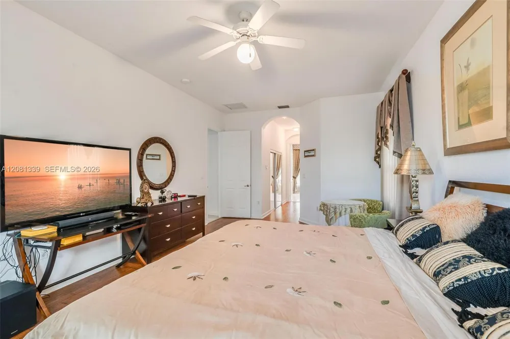 18633 SW 24th St Miramar, FL 33029