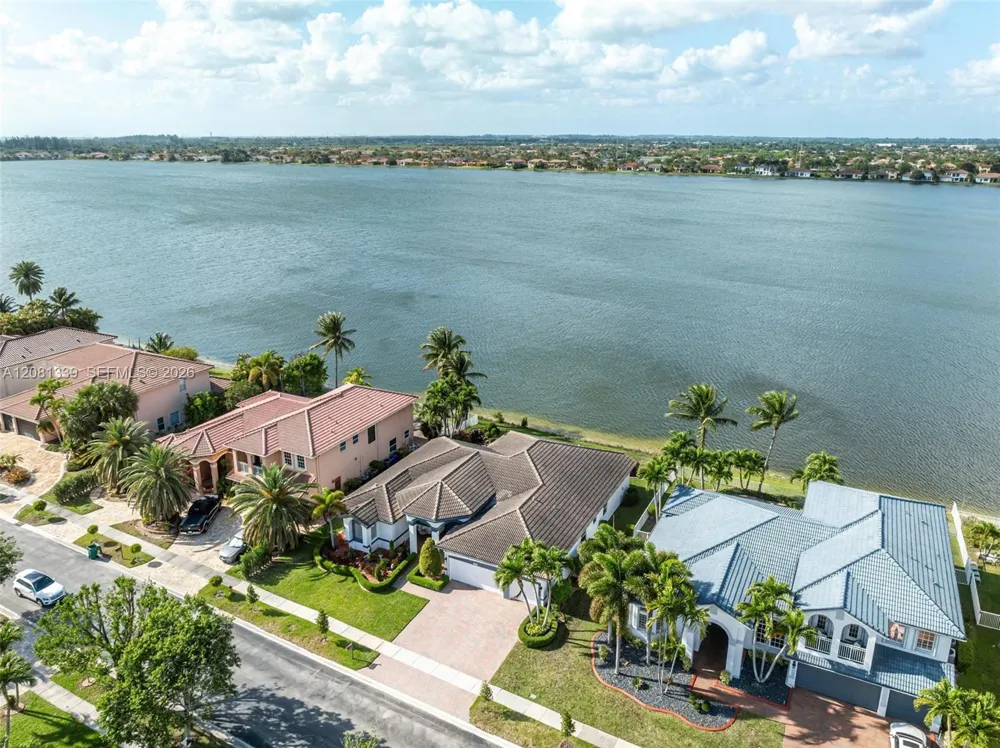18633 SW 24th St Miramar, FL 33029