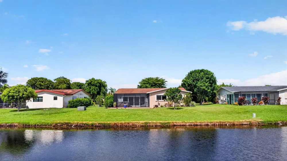 14624 Country Side Lane Delray Beach, FL 33484