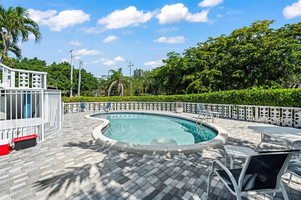 640 NE 7th Avenue #10 Fort Lauderdale, FL 33304
