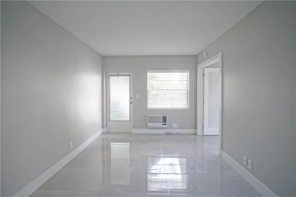 640 NE 7th Avenue #10 Fort Lauderdale, FL 33304
