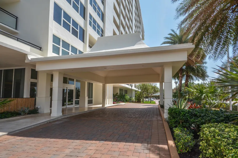 2000 S Ocean Boulevard #8-D Boca Raton, FL 33432