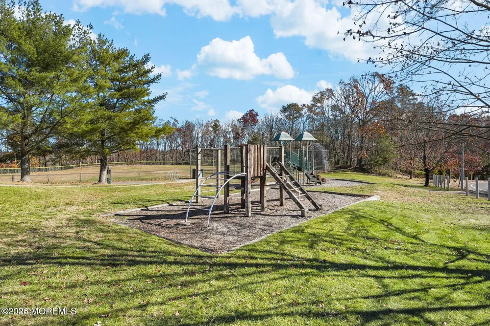 141 Aster Court Jackson, NJ 08527