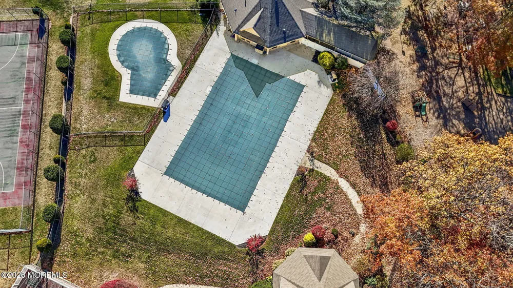 141 Aster Court Jackson, NJ 08527