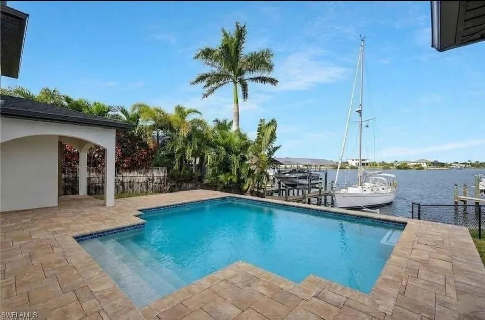 3505 NW 44th Place Cape Coral, FL 33993
