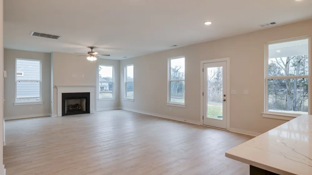 3616 Heartland Dr Columbia, TN 38401