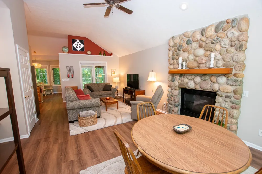 4804 S Green Court Centerville Township, MI 49621