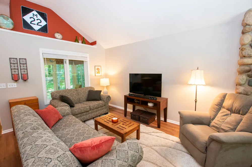 4804 S Green Court Centerville Township, MI 49621